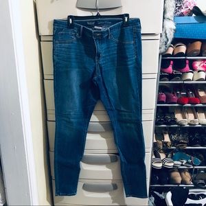 Mid Rise Jegging Denim  Skinny Jeans